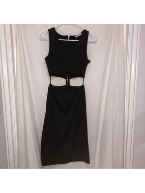 𝅺ladies Love Blossom Cut out dress Size M